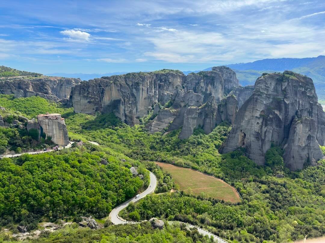 Vista panorâmica dos mosteiros de Meteora