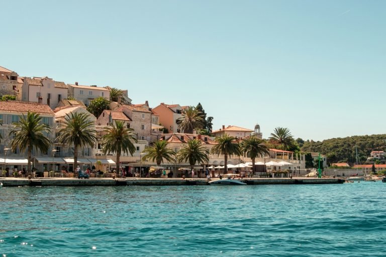 Hvar na Croácia